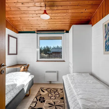 Askatla - 800m From The Sea By Interhome *