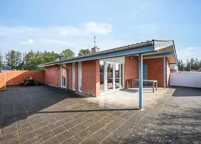 Askatla - 800m From The Sea By Interhome *