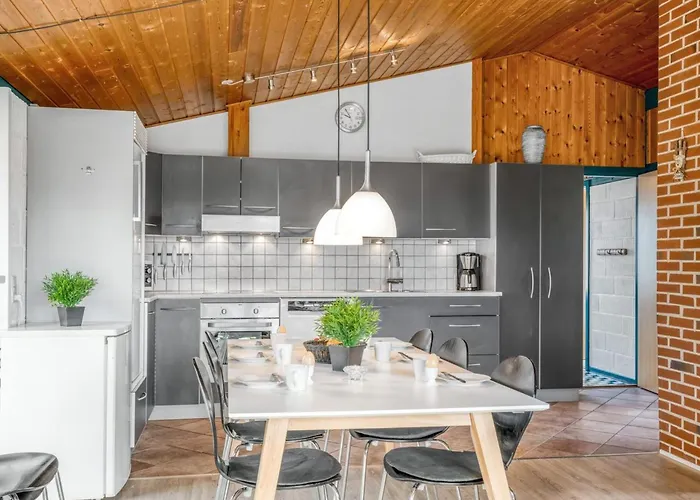 Askatla - 800m From The Sea By Interhome Дом отдыха *